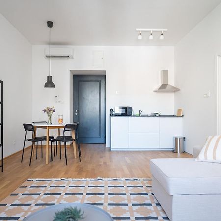 Wally Apartments By Flat White - With Elevator Zagreb Exterior photo