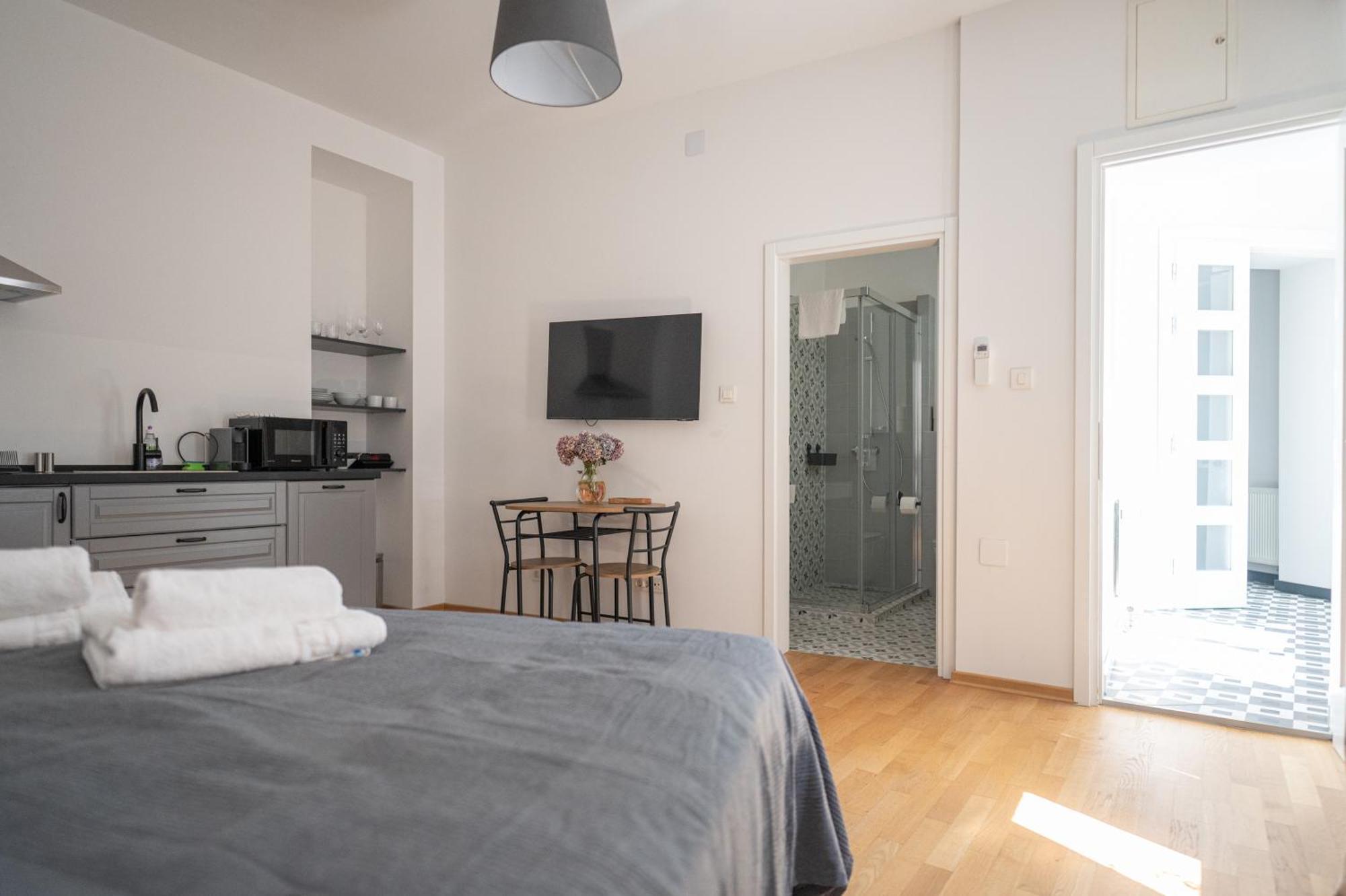 Wally Apartments By Flat White - With Elevator Zagreb Room photo